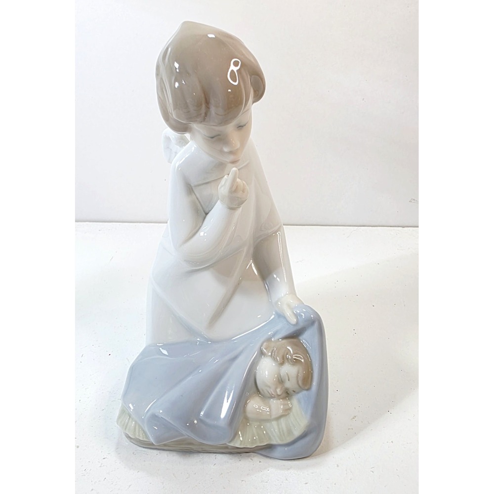Vtg Lladro 4635 Guardian Angel Sleeping Baby Porcelain Figurine Spain w/o Box